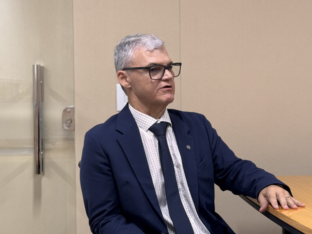 Reitor da UFU, Carlos Henrique de Carvalho