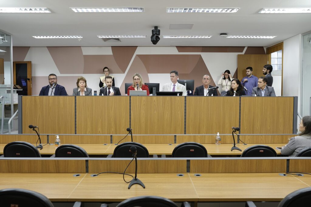 Audiência pública na ALMG sobre o CTVacinas