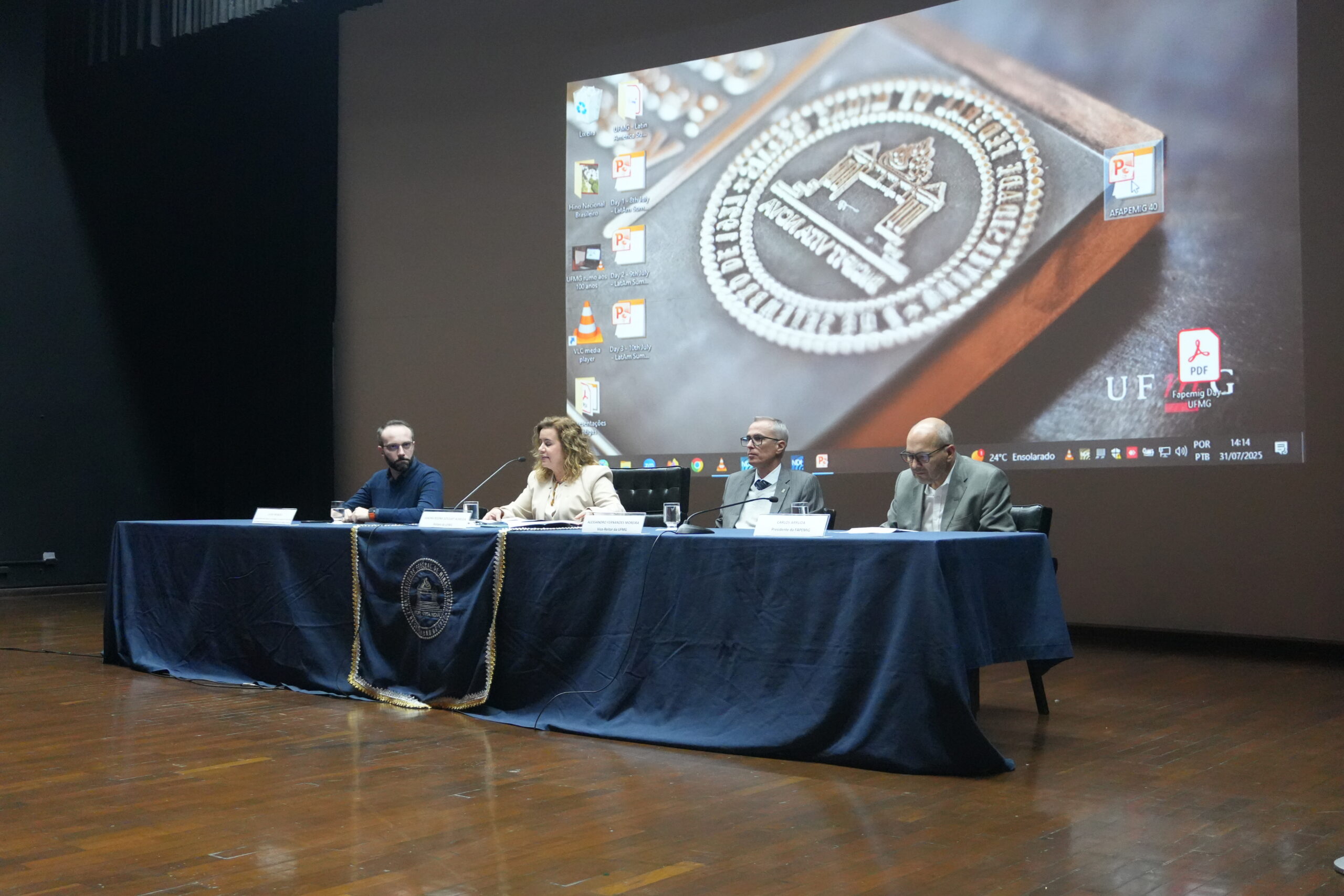 Homenagem CTVacinas 40 anos Fapemig